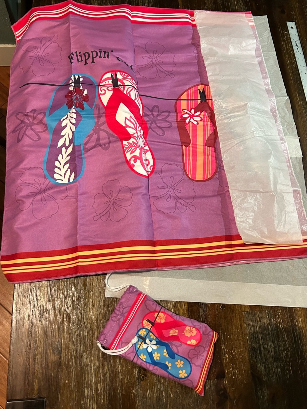 NWT CRAZT SHIRTS Flippin Out - Microfiber Beach Towel